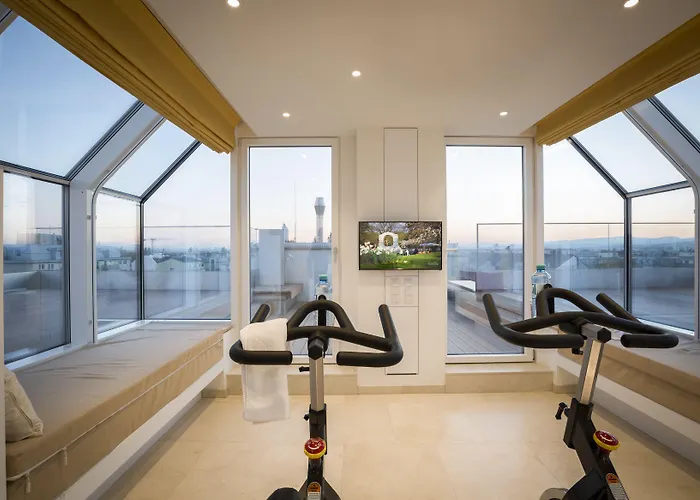 Grand Danube Apartment